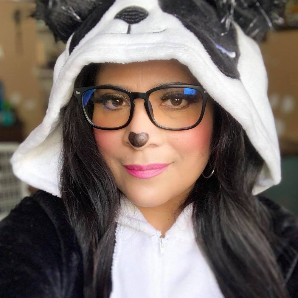 Meet your Posher, Andrea